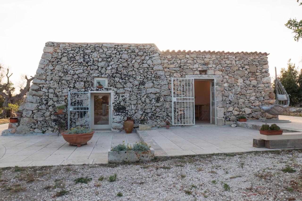 La Nicchia-Trullo Apartman Corigliano dʼOtranto Kültér fotó